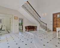 Resale - Villa - Marbella - Guadalmina Baja