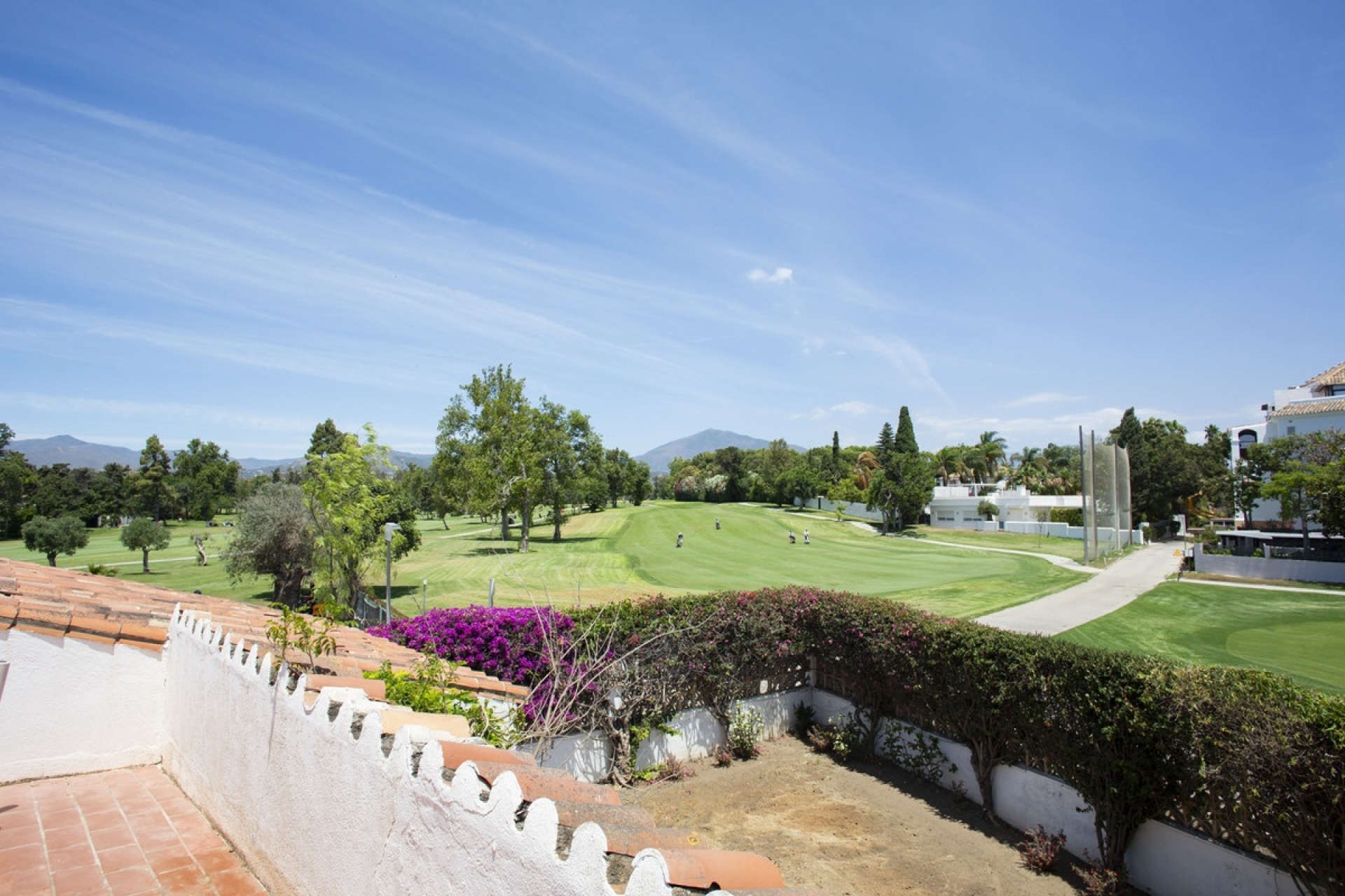 Resale - Villa - Marbella - Guadalmina Baja