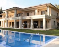 Resale - Villa - Marbella - Guadalmina Baja