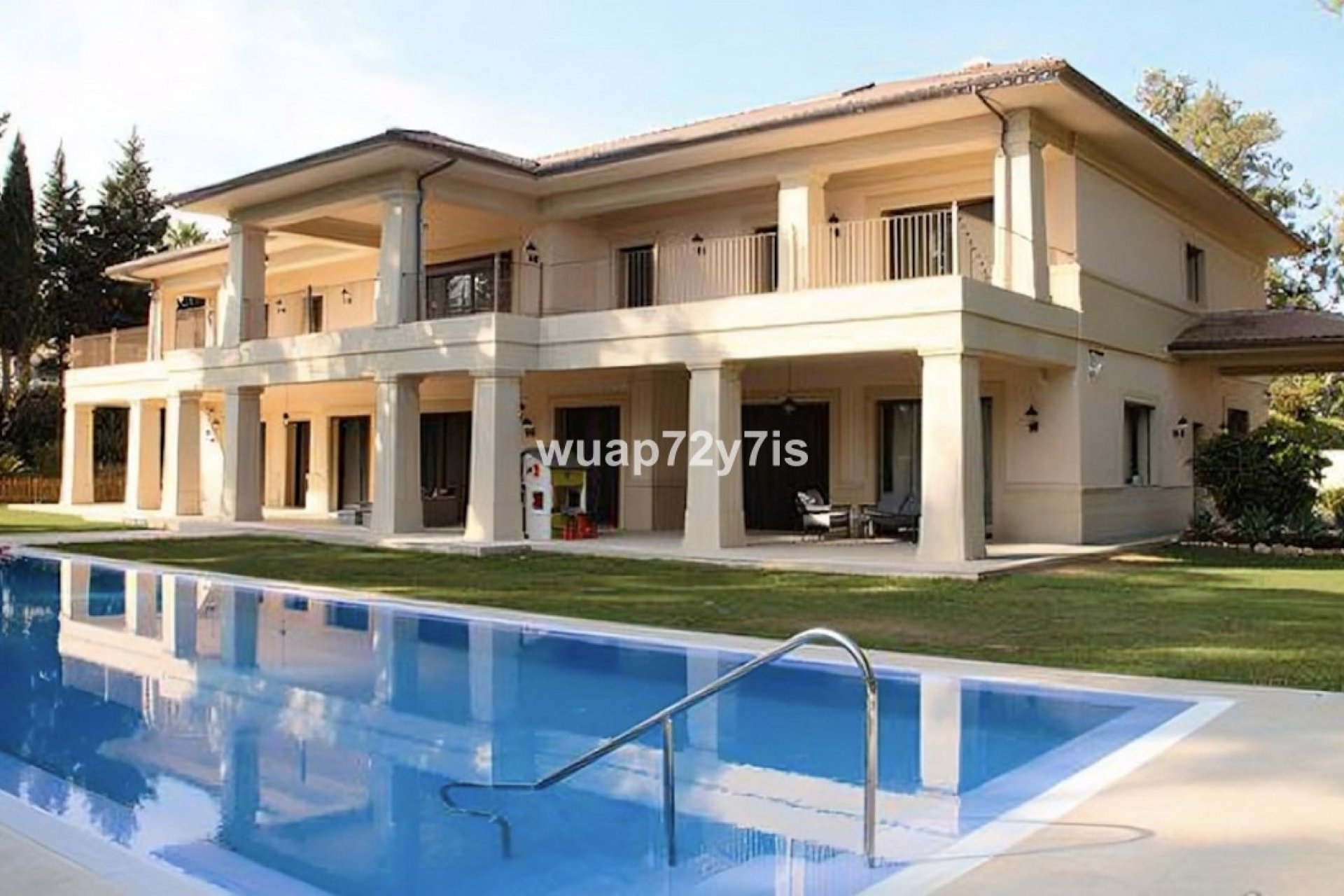 Resale - Villa - Marbella - Guadalmina Baja