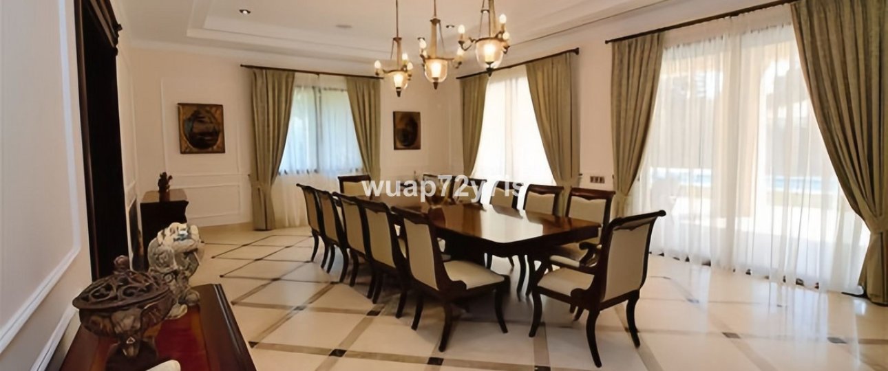Resale - Villa - Marbella - Guadalmina Baja