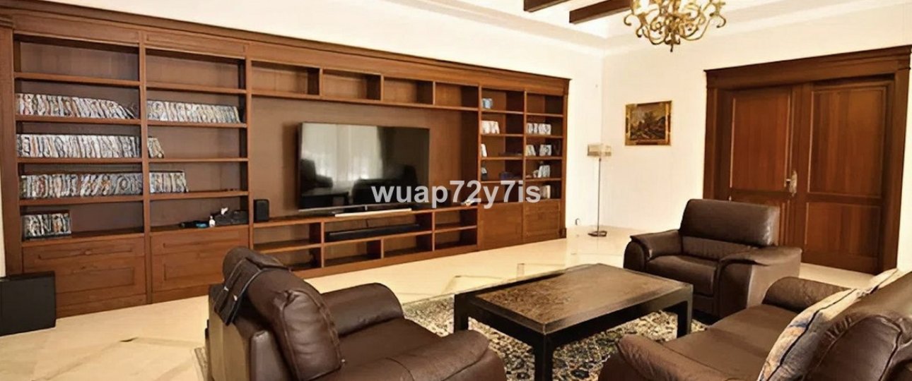 Resale - Villa - Marbella - Guadalmina Baja