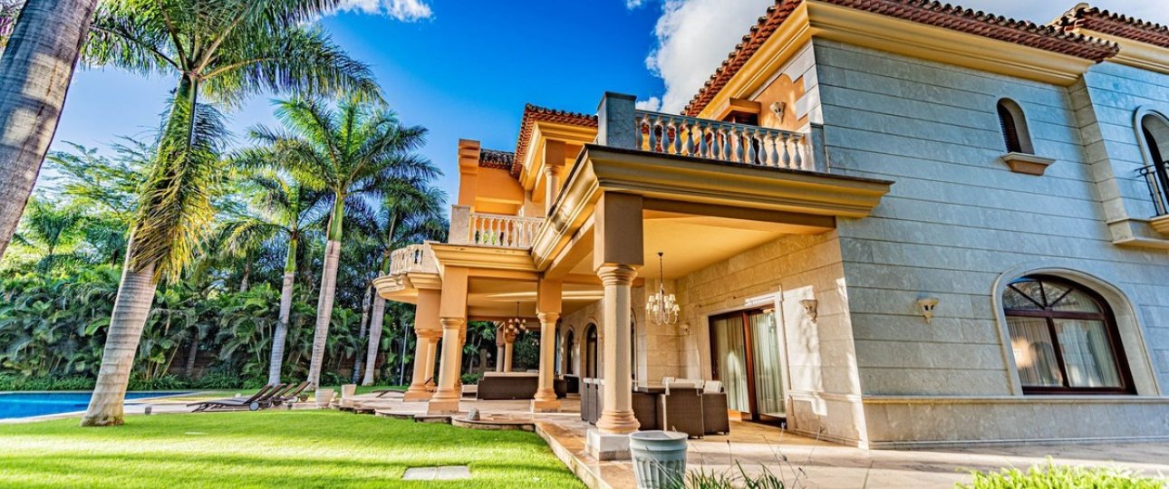 Resale - Villa - Marbella - Guadalmina Baja