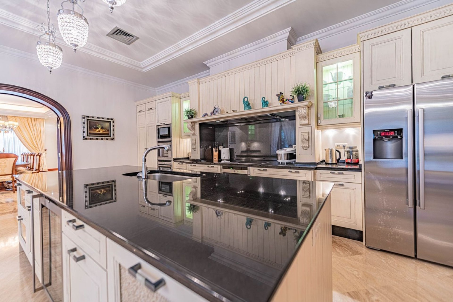 Resale - Villa - Marbella - Guadalmina Baja