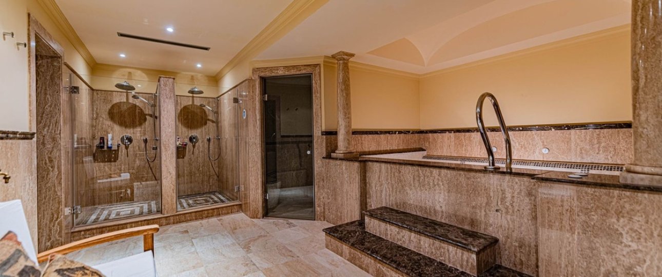 Resale - Villa - Marbella - Guadalmina Baja