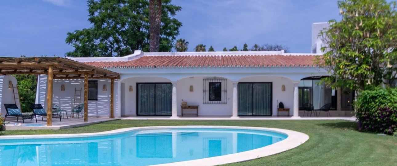 Resale - Villa - Marbella - Guadalmina Baja
