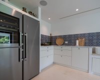 Resale - Villa - Marbella - Guadalmina Baja