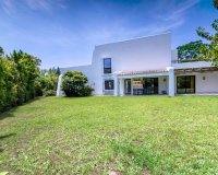 Resale - Villa - Marbella - Guadalmina Baja