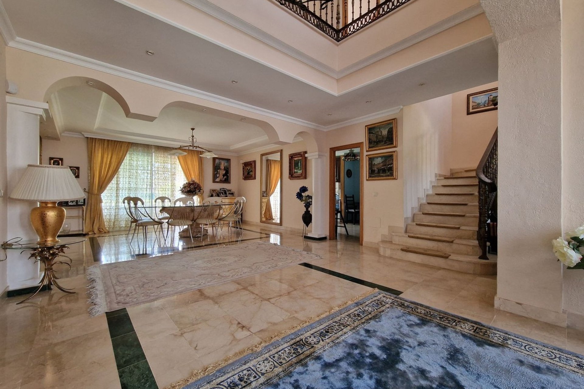 Resale - Villa - Marbella - Guadalmina Baja