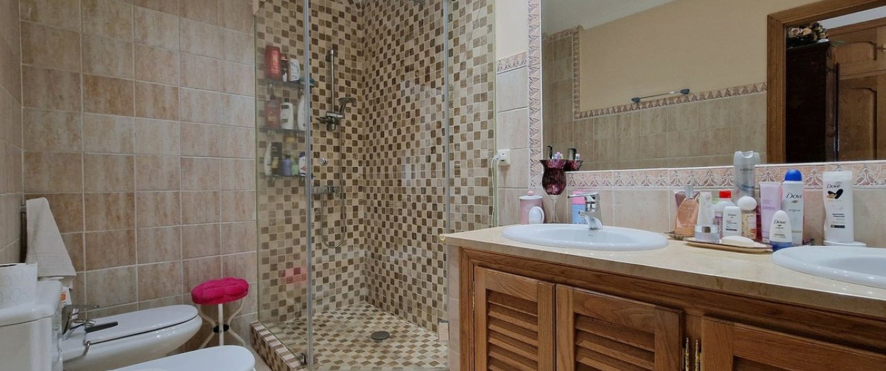 Resale - Villa - Marbella - Guadalmina Baja