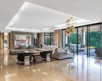 Resale - Villa - Marbella - Guadalmina Baja