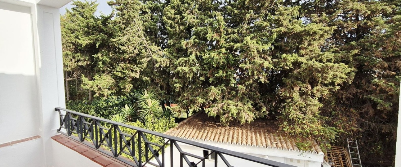 Resale - Villa - Marbella - Guadalmina Baja