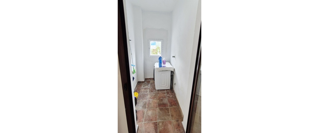 Resale - Villa - Marbella - Guadalmina Baja
