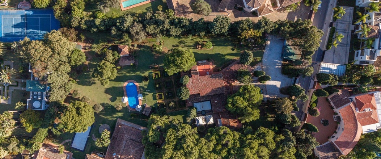 Resale - Villa - Marbella - Guadalmina Baja