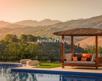 Resale - Villa - Marbella - Hacienda Las Chapas