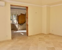 Resale - Villa - Marbella - Hacienda Las Chapas