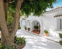 Resale - Villa - Marbella - Hacienda Las Chapas