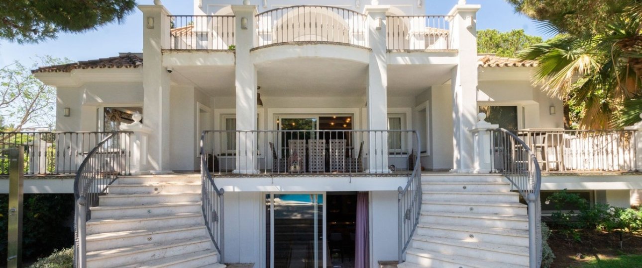 Resale - Villa - Marbella - Hacienda Las Chapas