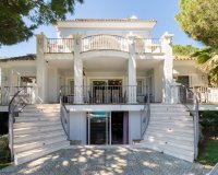 Resale - Villa - Marbella - Hacienda Las Chapas
