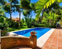 Resale - Villa - Marbella - Hacienda Las Chapas