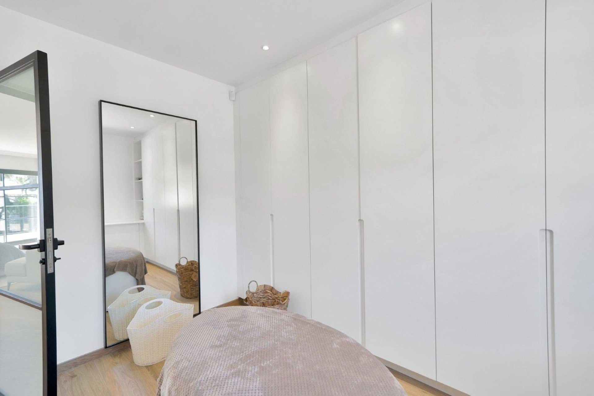 Resale - Villa - Marbella - Hacienda Las Chapas
