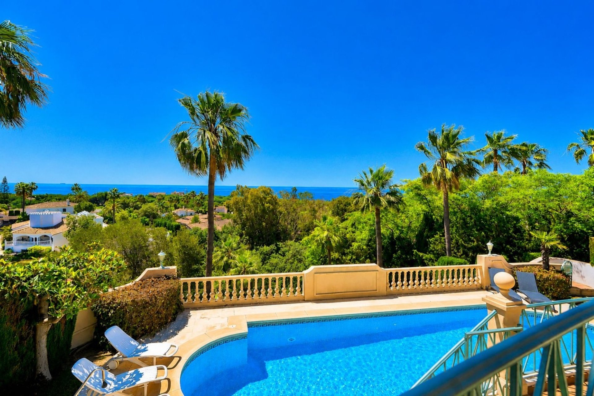 Resale - Villa - Marbella - Hacienda Las Chapas