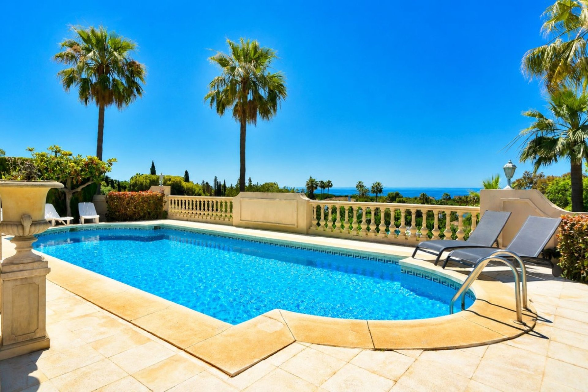 Resale - Villa - Marbella - Hacienda Las Chapas