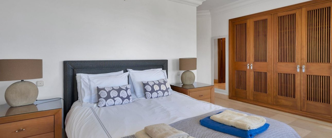Resale - Villa - Marbella - Hacienda Las Chapas