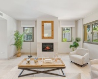 Resale - Villa - Marbella - Hacienda Las Chapas