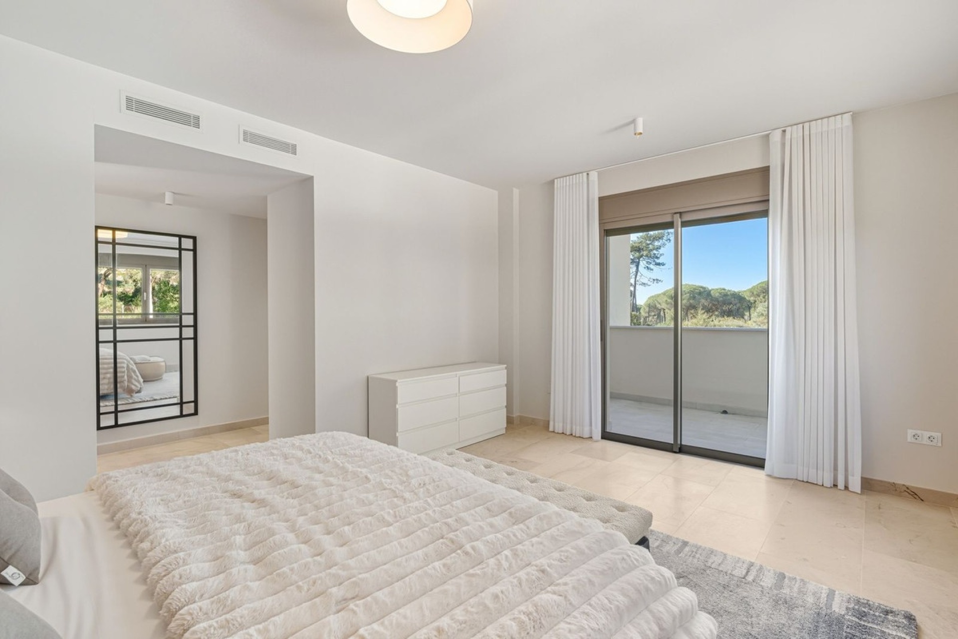 Resale - Villa - Marbella - Hacienda Las Chapas