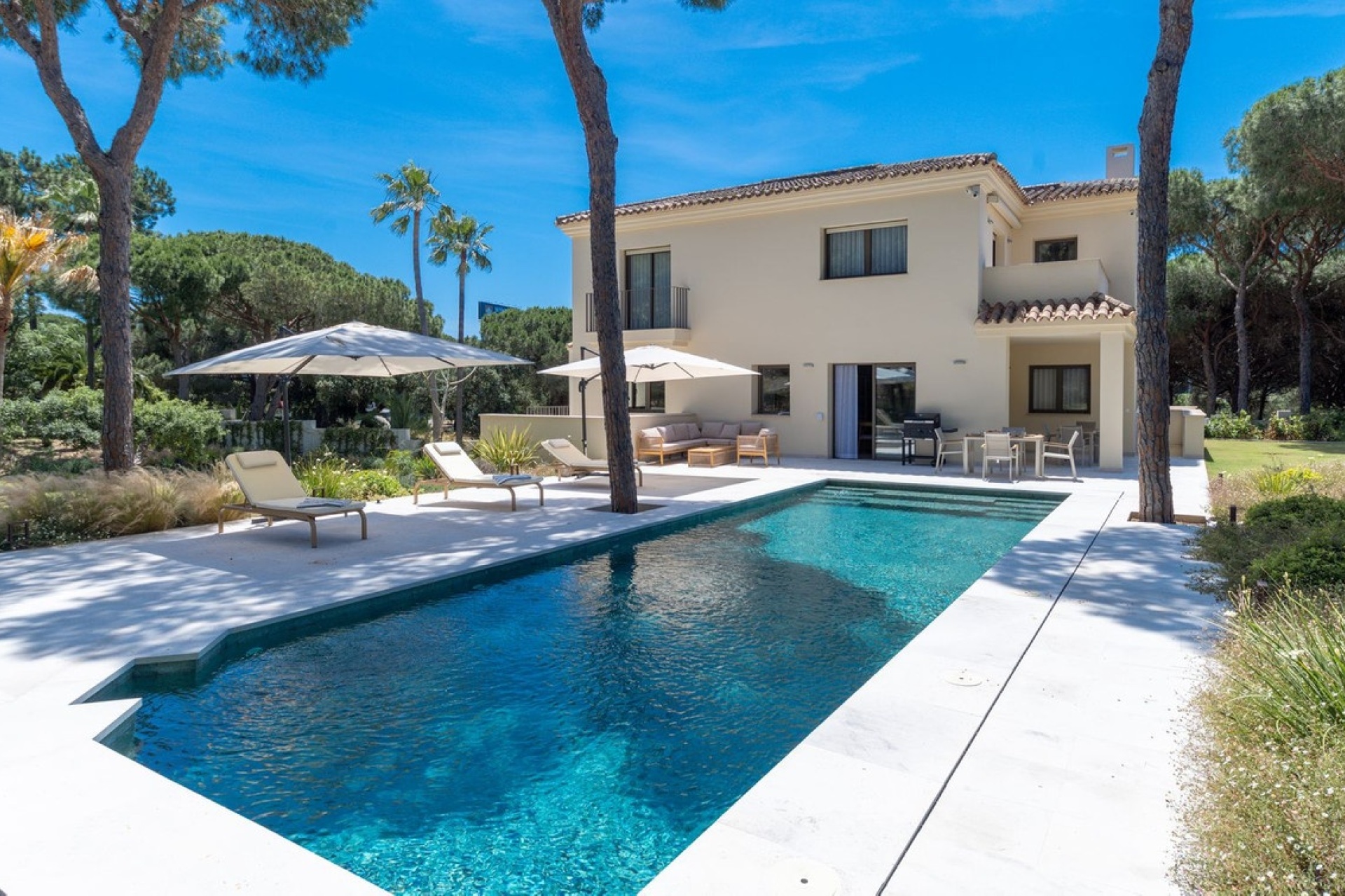 Resale - Villa - Marbella - Hacienda Las Chapas