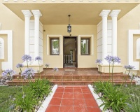 Resale - Villa - Marbella - Hacienda Las Chapas