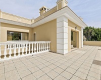 Resale - Villa - Marbella - Hacienda Las Chapas