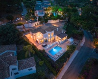 Resale - Villa - Marbella - Hacienda Las Chapas