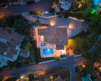Resale - Villa - Marbella - Hacienda Las Chapas