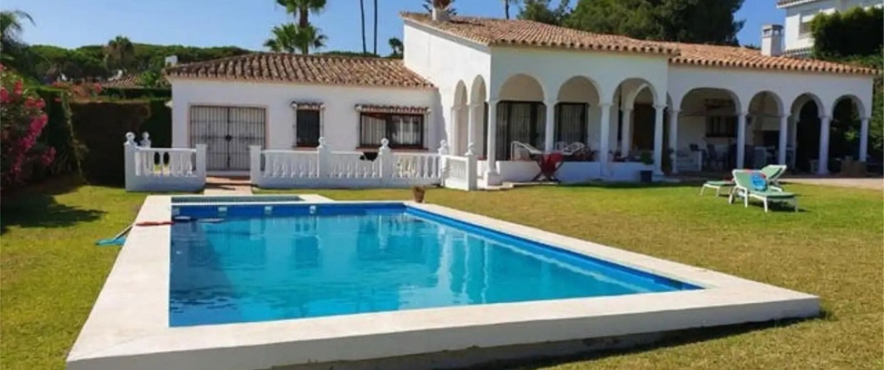 Resale - Villa - Marbella - Hacienda Las Chapas