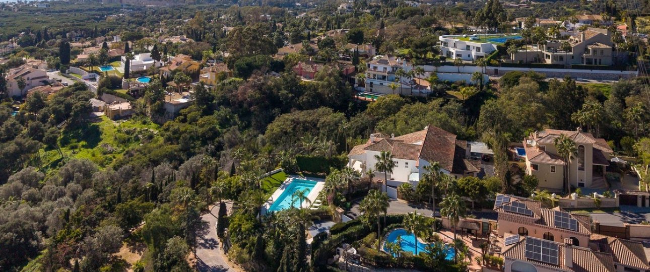 Resale - Villa - Marbella - Hacienda Las Chapas