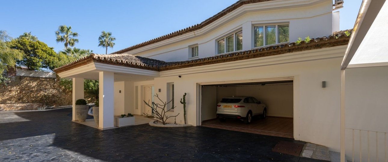 Resale - Villa - Marbella - Hacienda Las Chapas