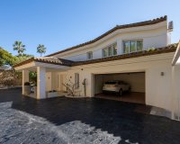 Resale - Villa - Marbella - Hacienda Las Chapas