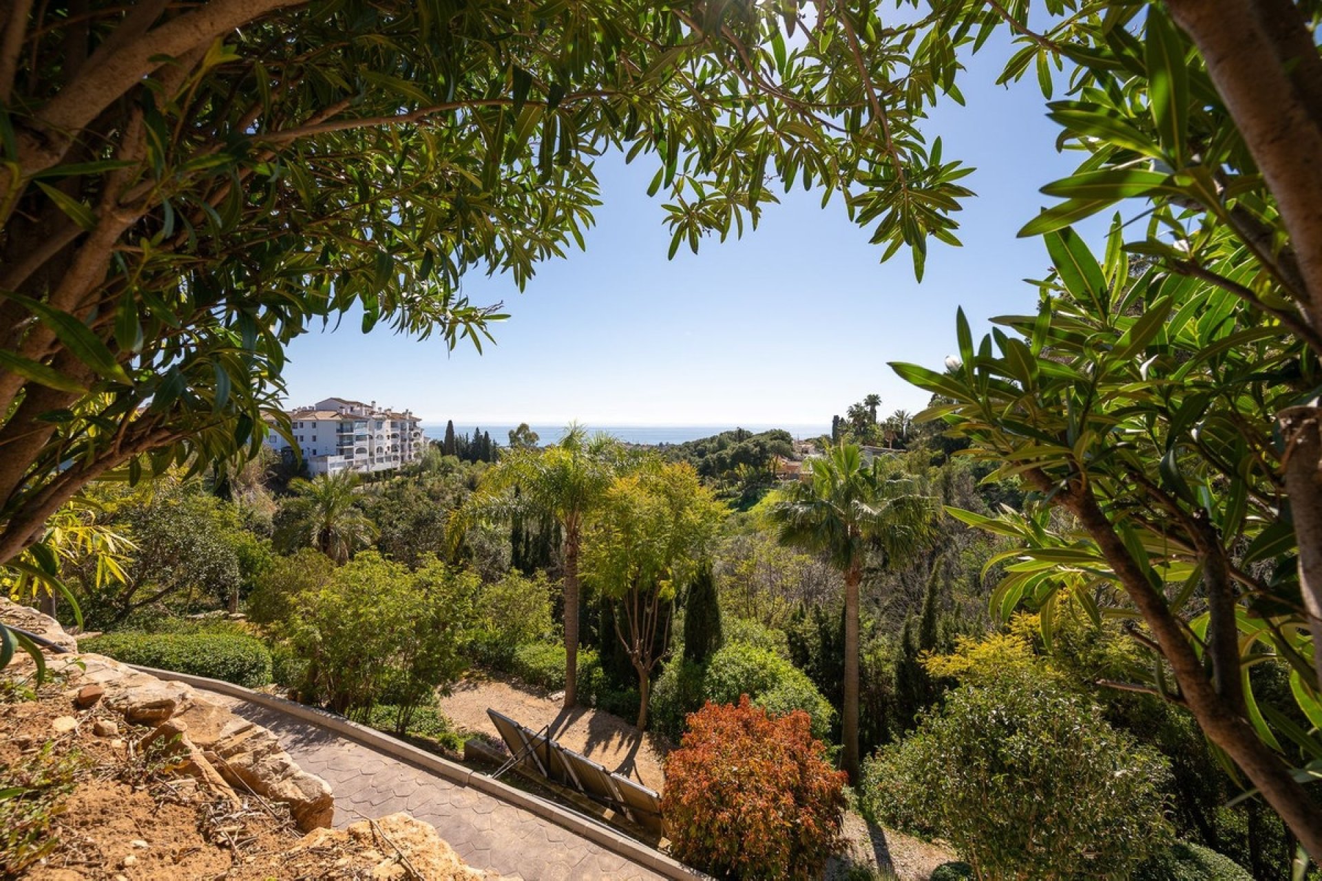 Resale - Villa - Marbella - Hacienda Las Chapas