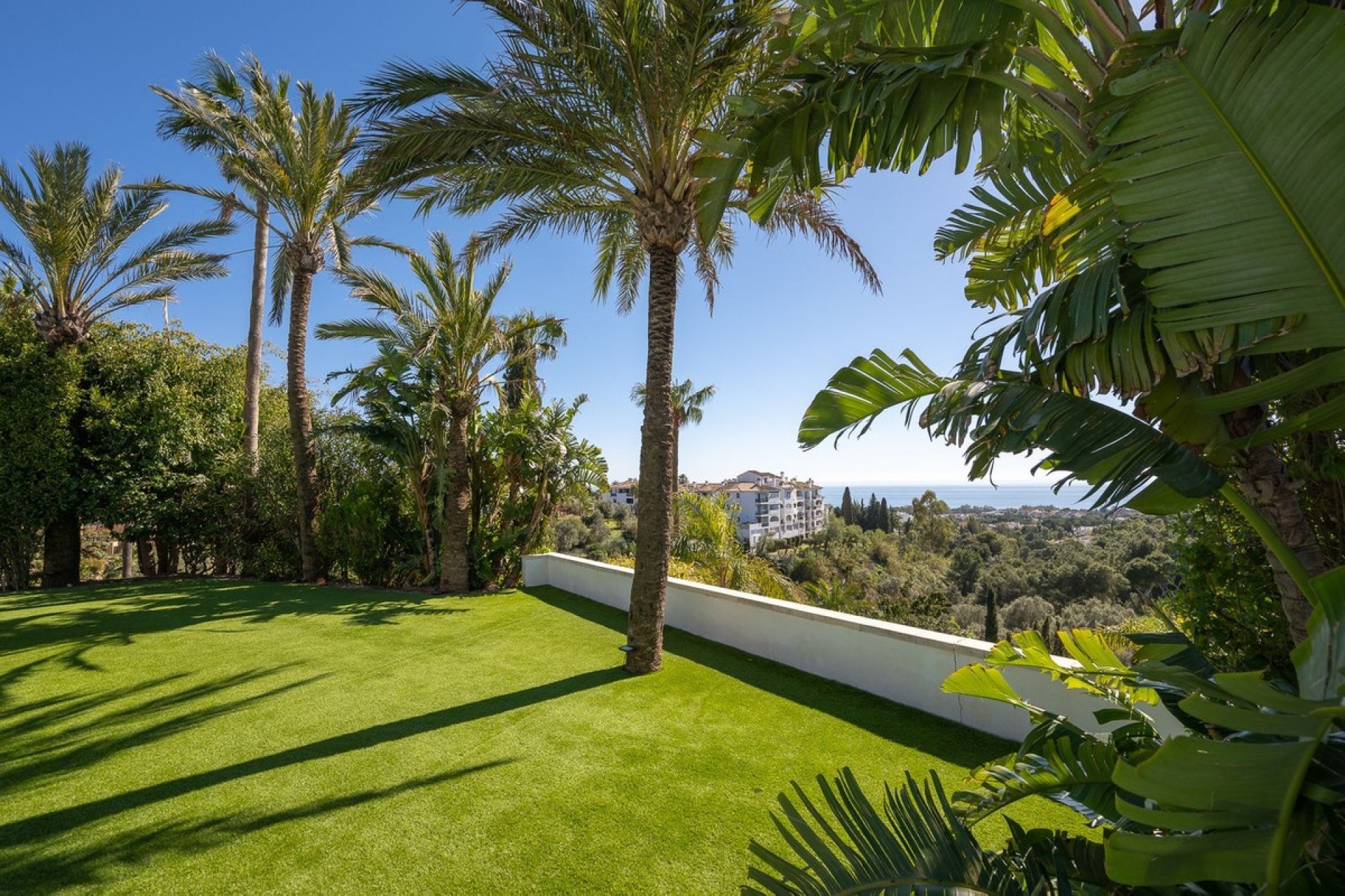 Resale - Villa - Marbella - Hacienda Las Chapas