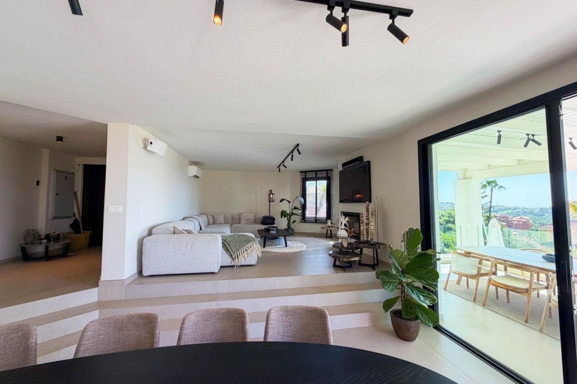 Resale - Villa - Marbella - Hacienda Las Chapas