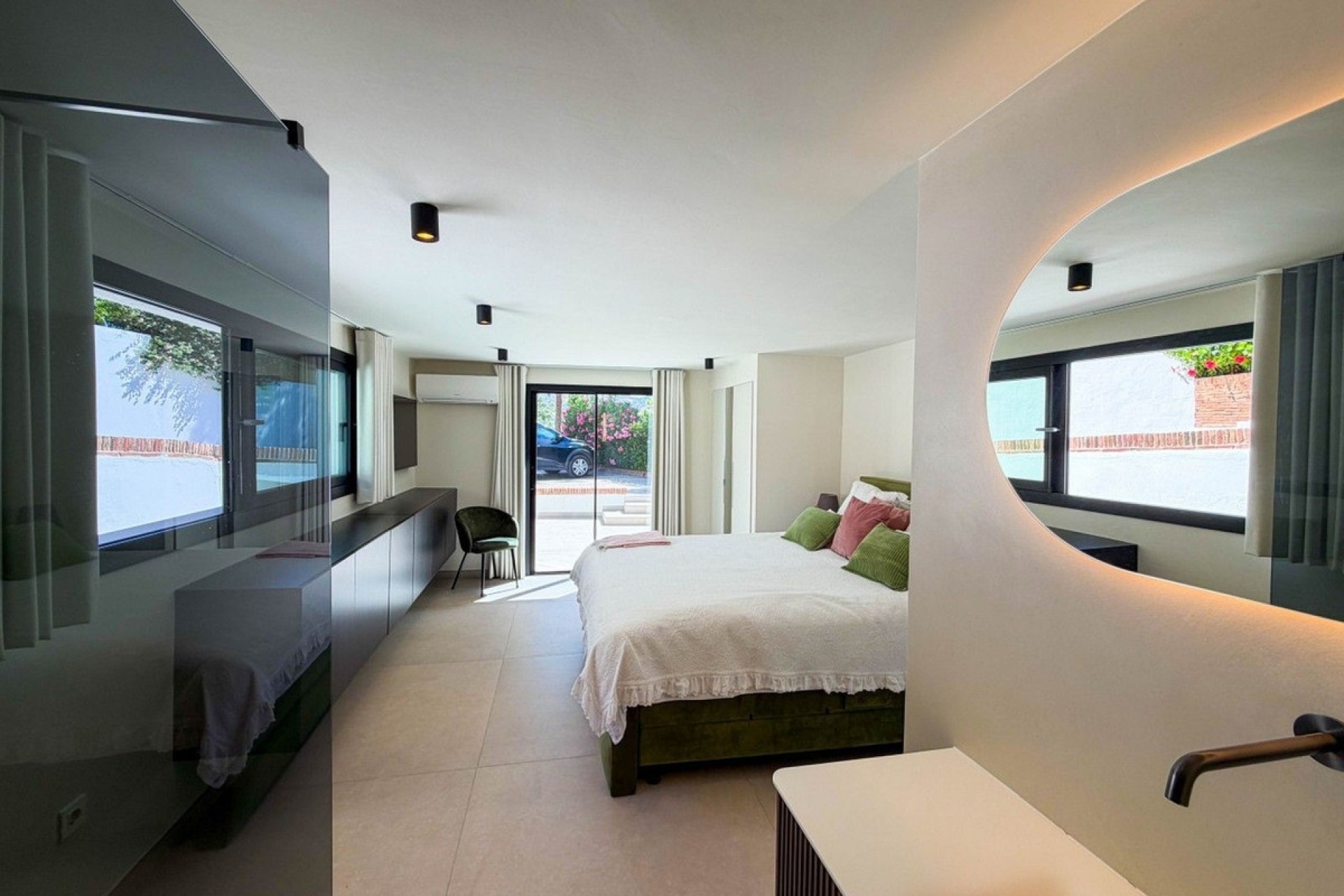 Resale - Villa - Marbella - Hacienda Las Chapas