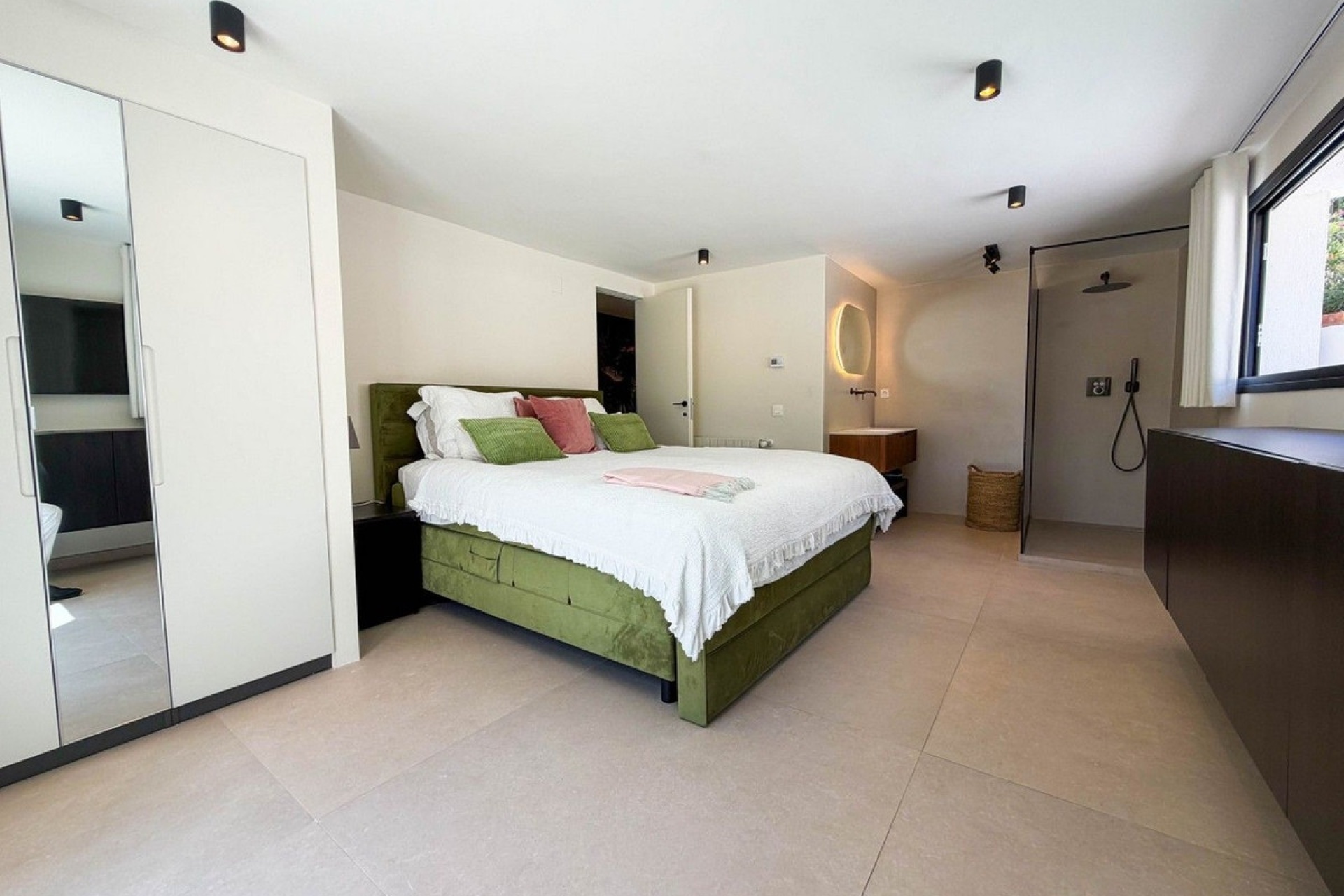 Resale - Villa - Marbella - Hacienda Las Chapas