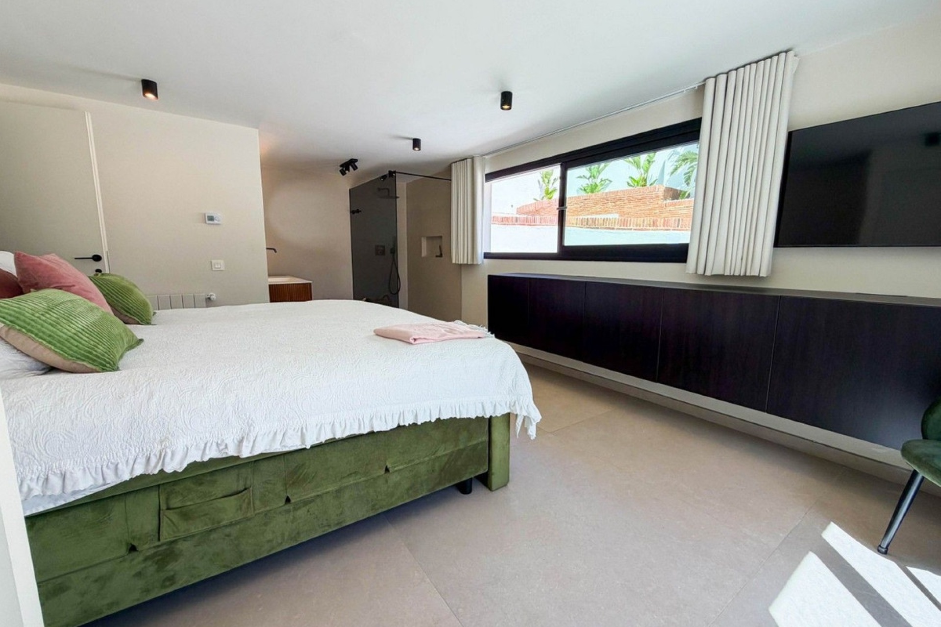 Resale - Villa - Marbella - Hacienda Las Chapas