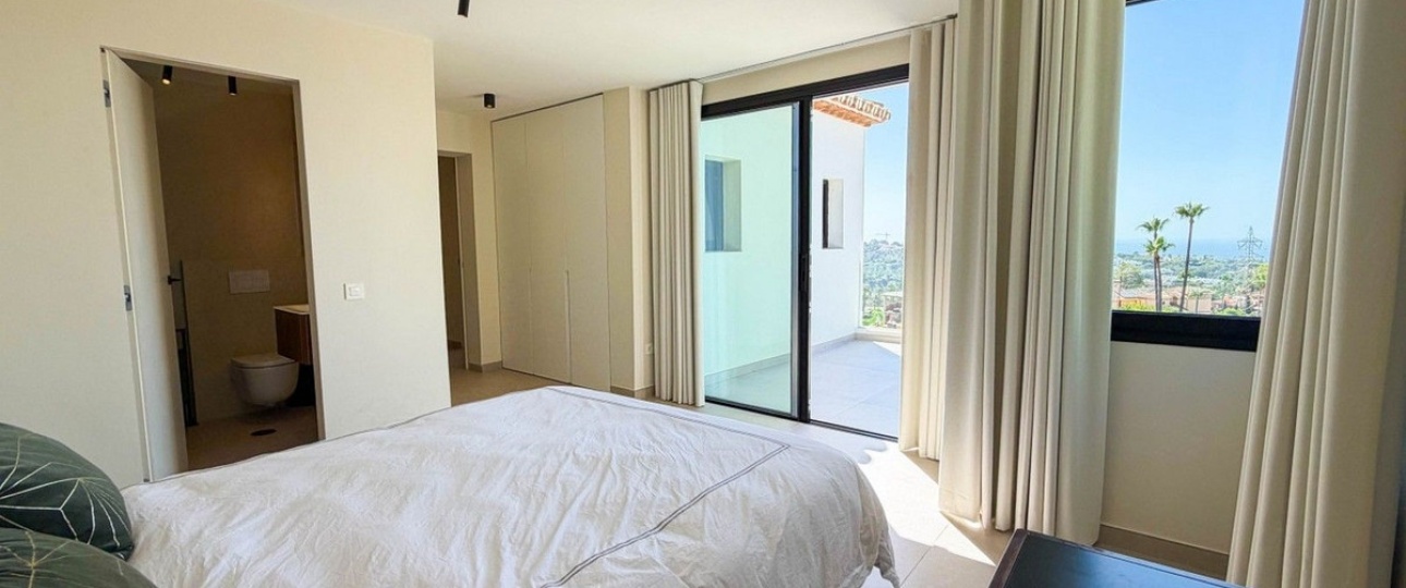 Resale - Villa - Marbella - Hacienda Las Chapas