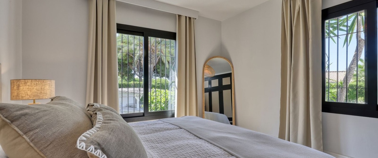 Resale - Villa - Marbella - Hacienda Las Chapas