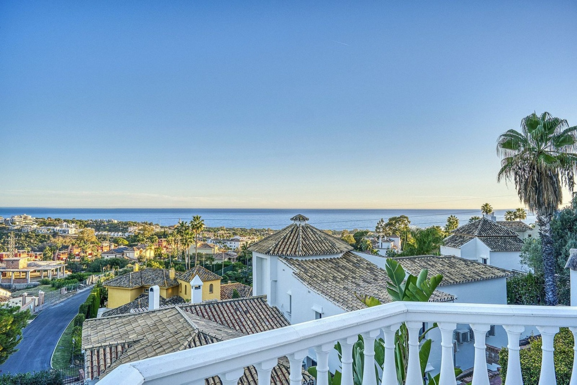Resale - Villa - Marbella - Hacienda Las Chapas