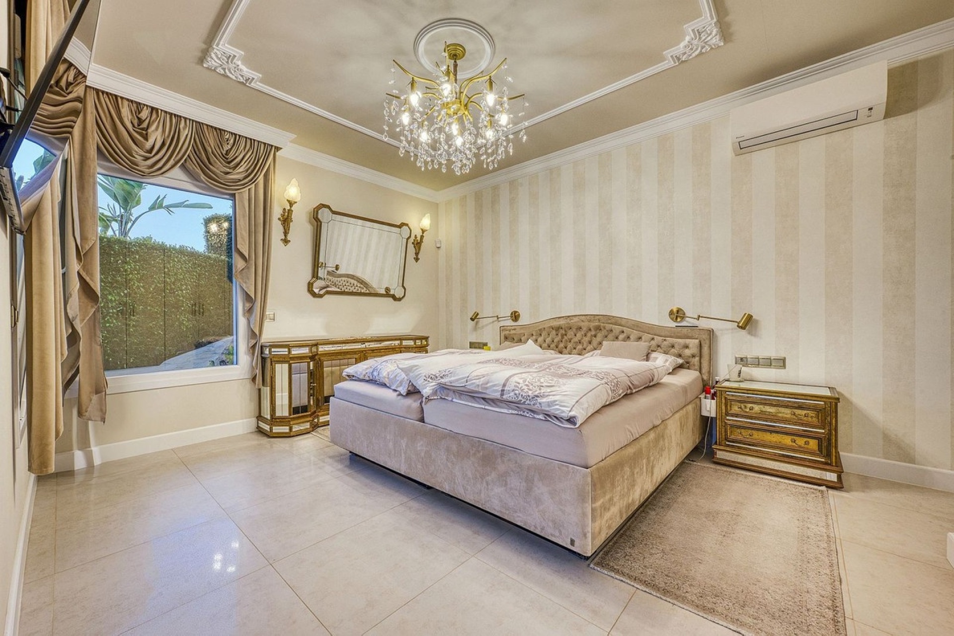 Resale - Villa - Marbella - Hacienda Las Chapas