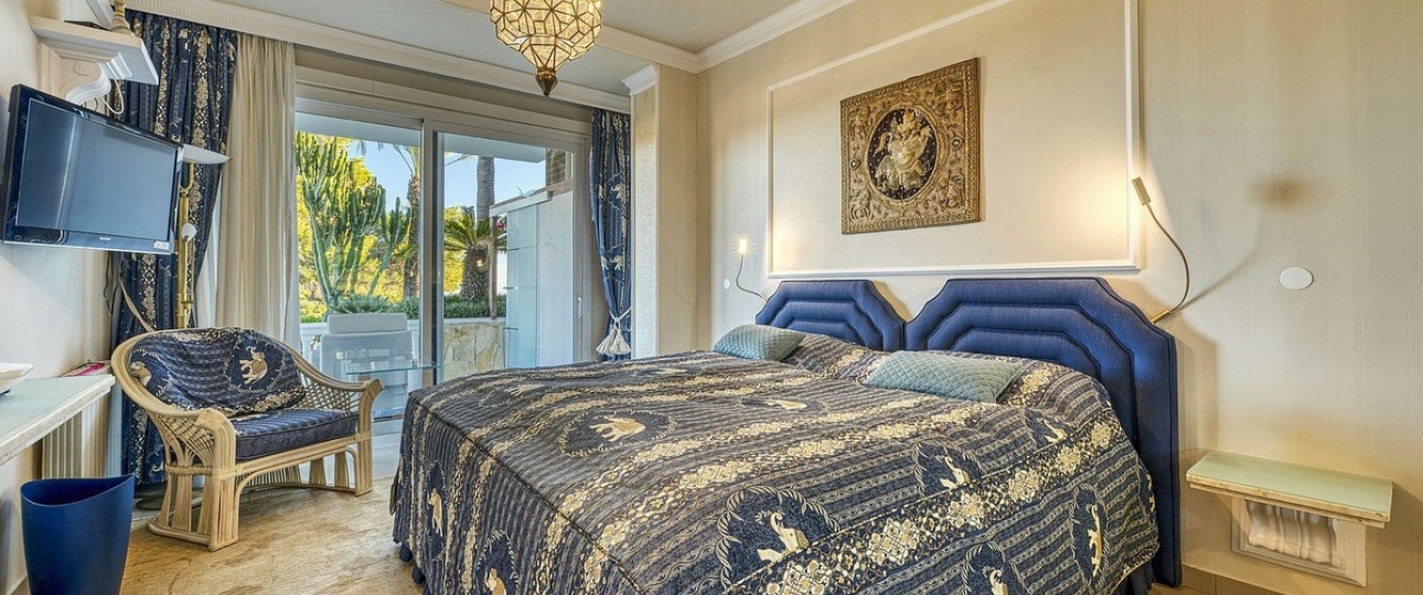 Resale - Villa - Marbella - Hacienda Las Chapas
